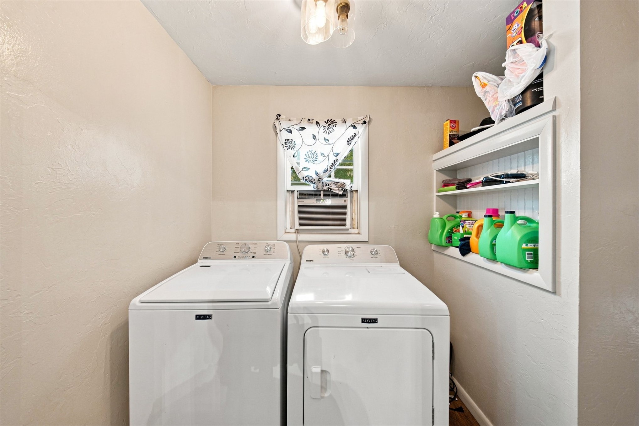 1408 E Cherry Street E Cushing OK 74023