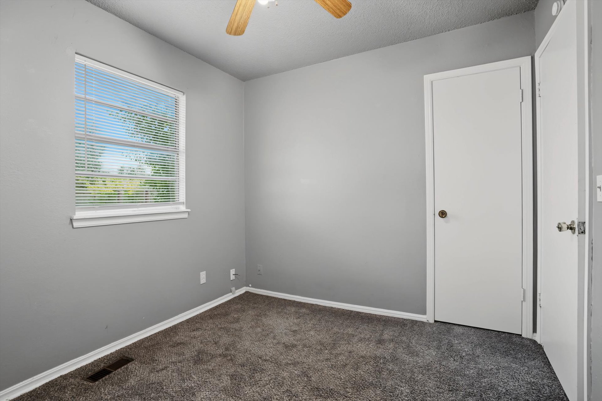 11647 E 36th Street Tulsa OK 74146