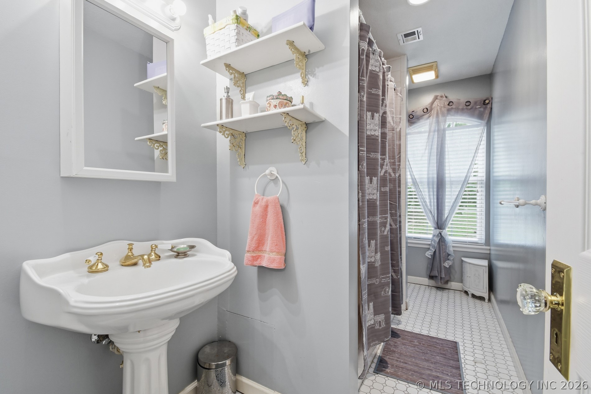 1402 N Birch Avenue Sand Springs OK 74063