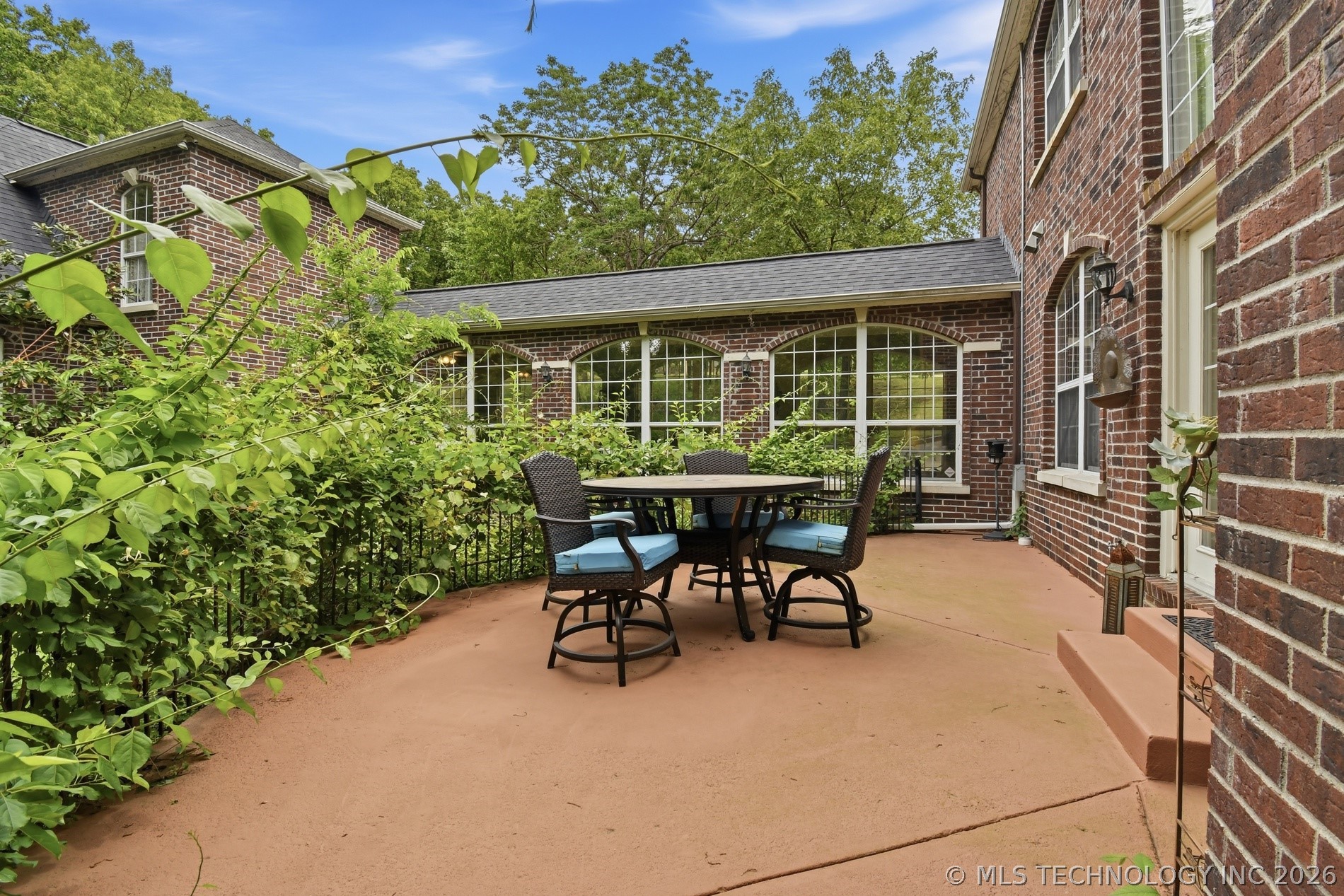 1402 N Birch Avenue Sand Springs OK 74063