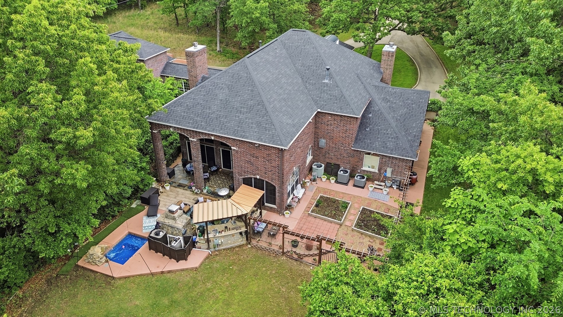 1402 N Birch Avenue Sand Springs OK 74063
