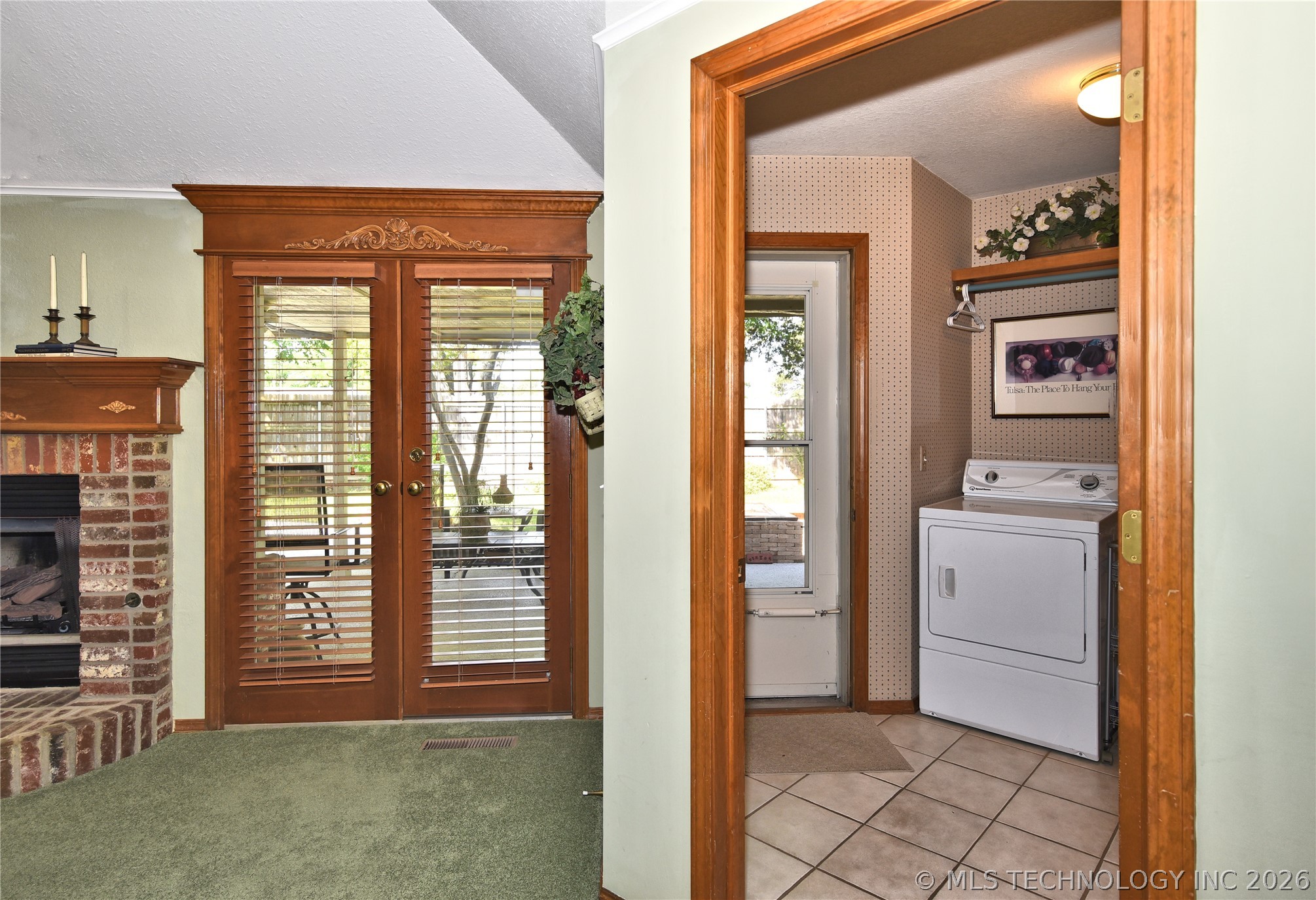8704 S Delaware Place Tulsa OK 74137