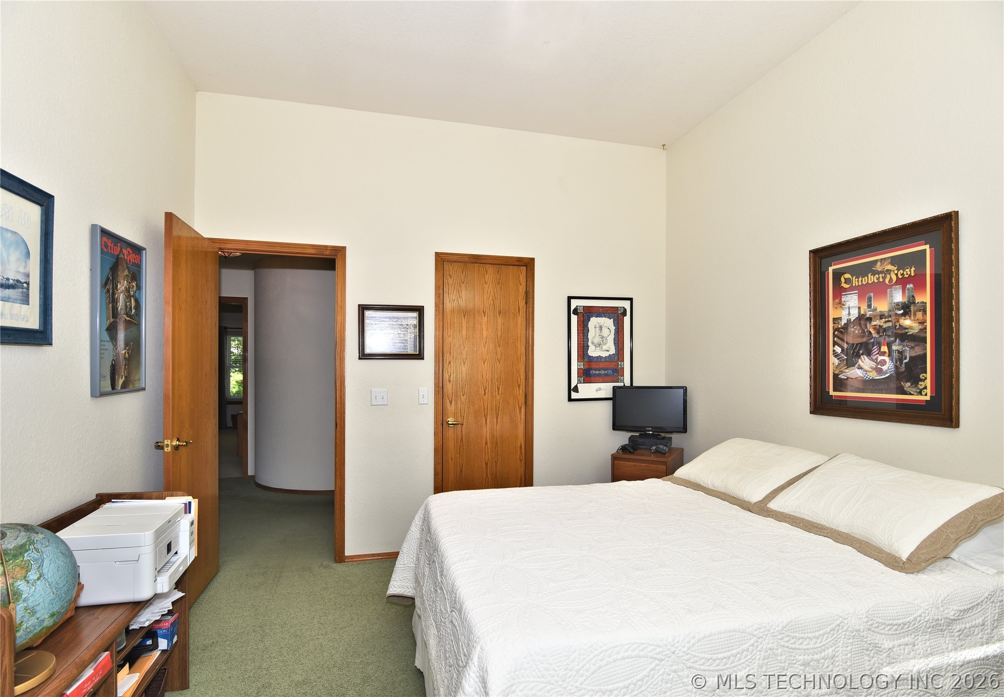 8704 S Delaware Place Tulsa OK 74137