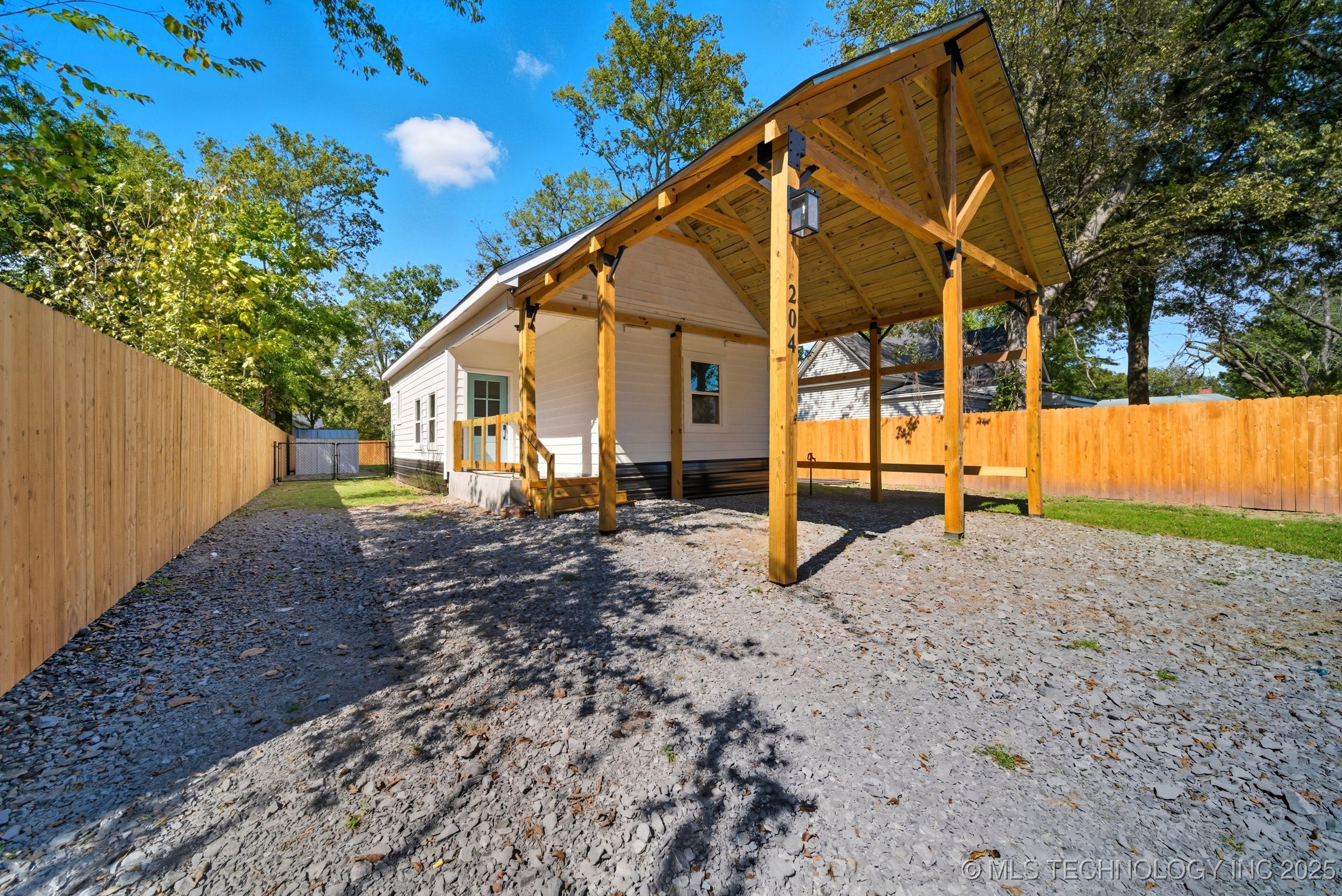 204 S Rowe Pryor OK 74361