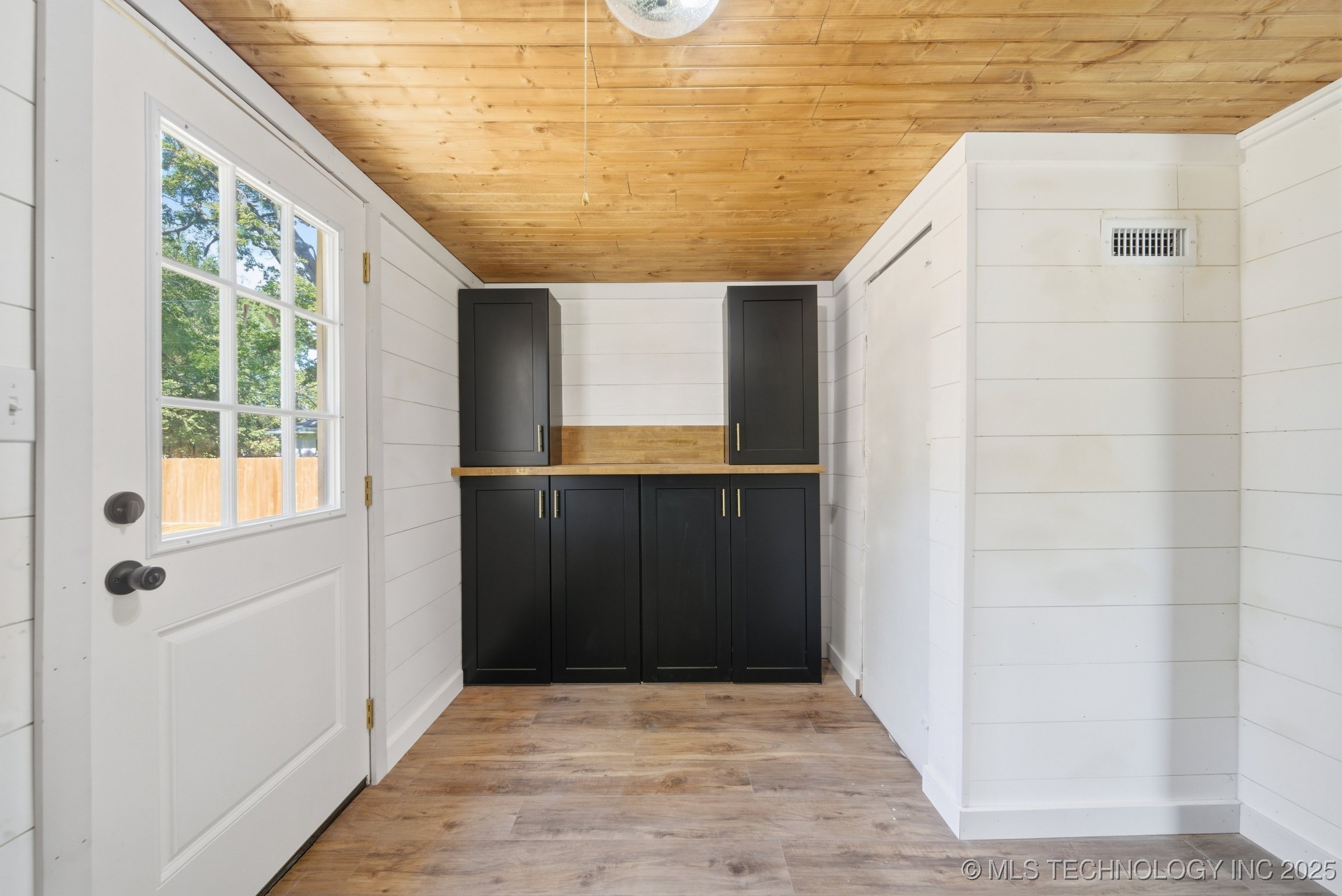 204 S Rowe Pryor OK 74361