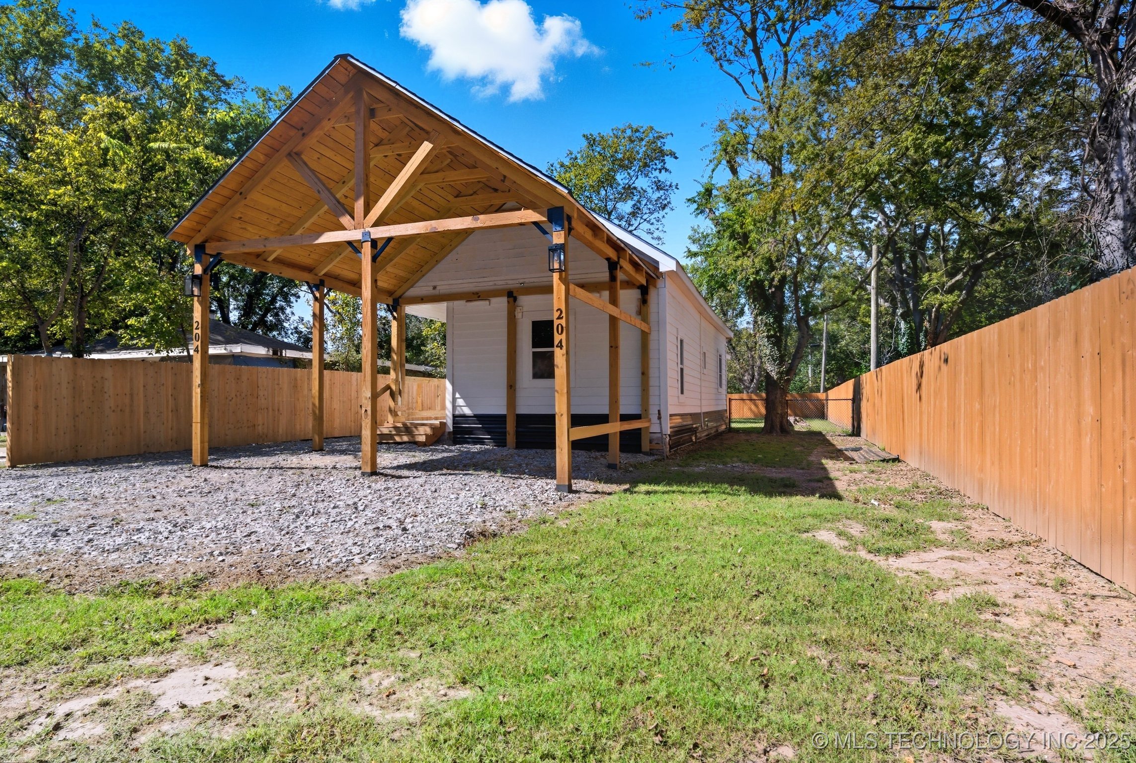 204 S Rowe Pryor OK 74361