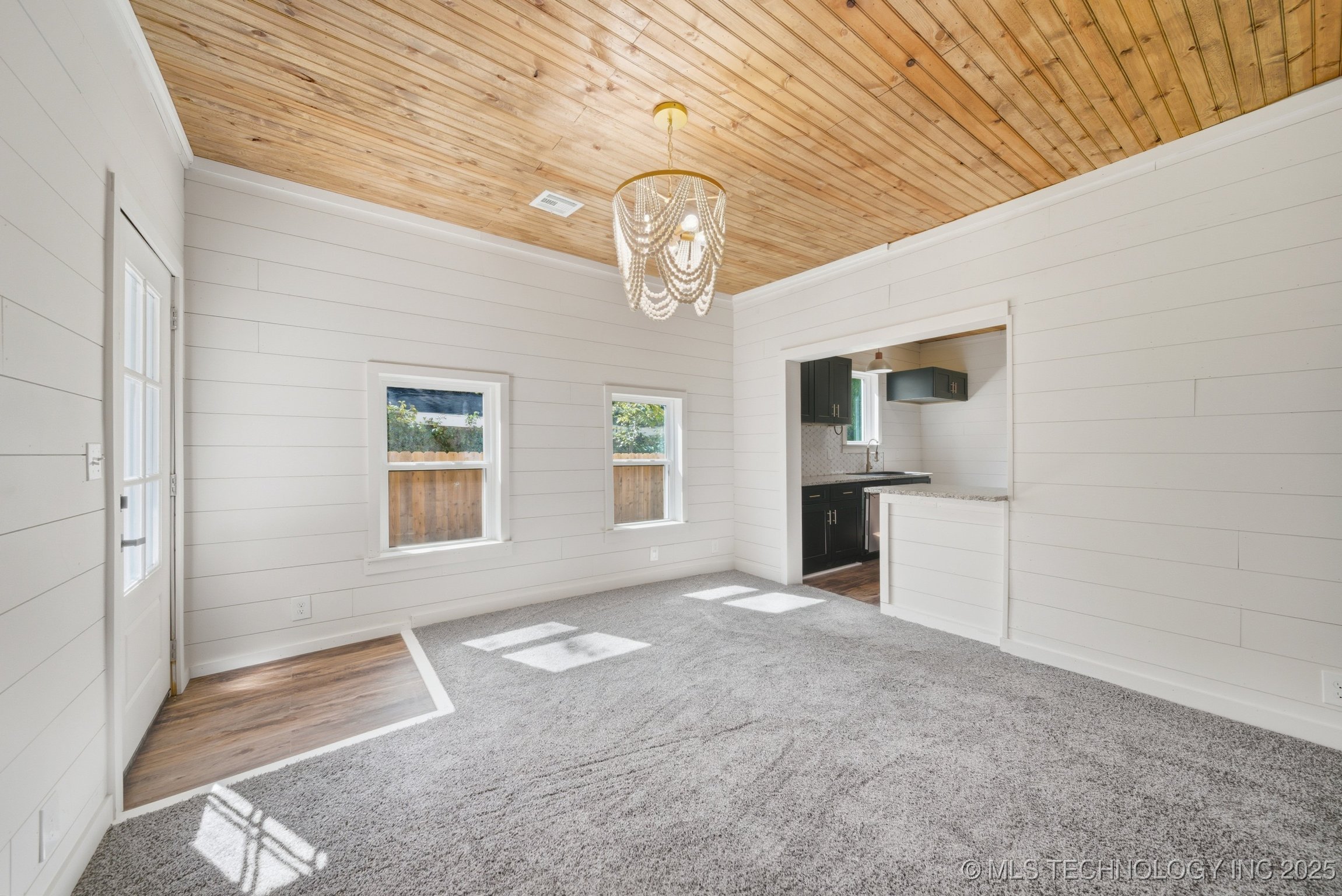 204 S Rowe Pryor OK 74361