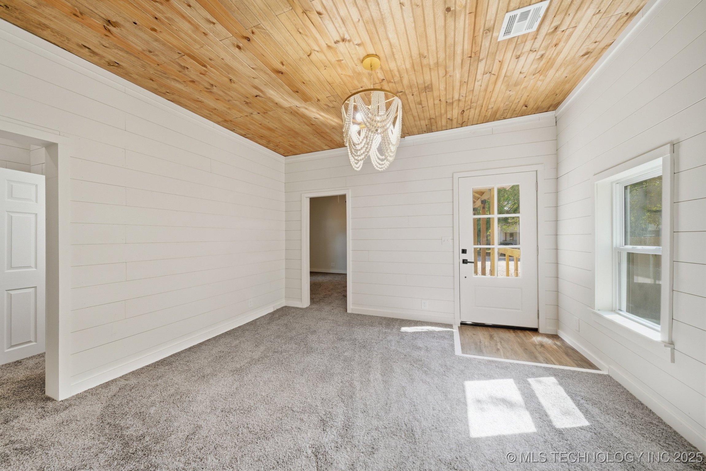 204 S Rowe Pryor OK 74361
