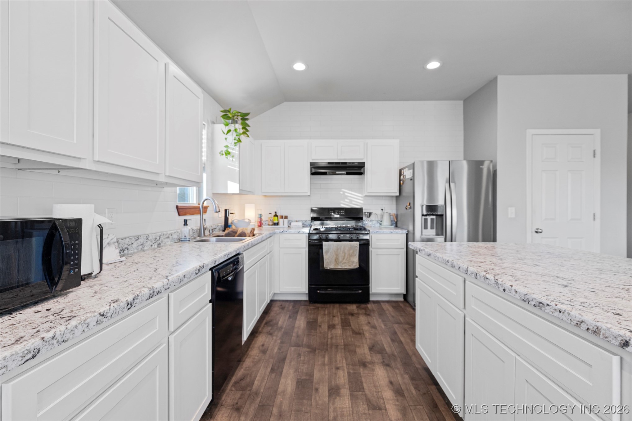 10014 E 110th Place Owasso OK 74055