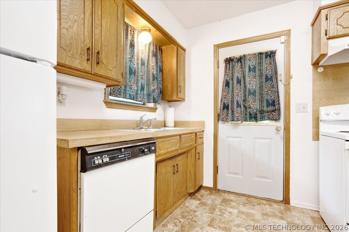 206 N 5th Street Milburn OK 73450