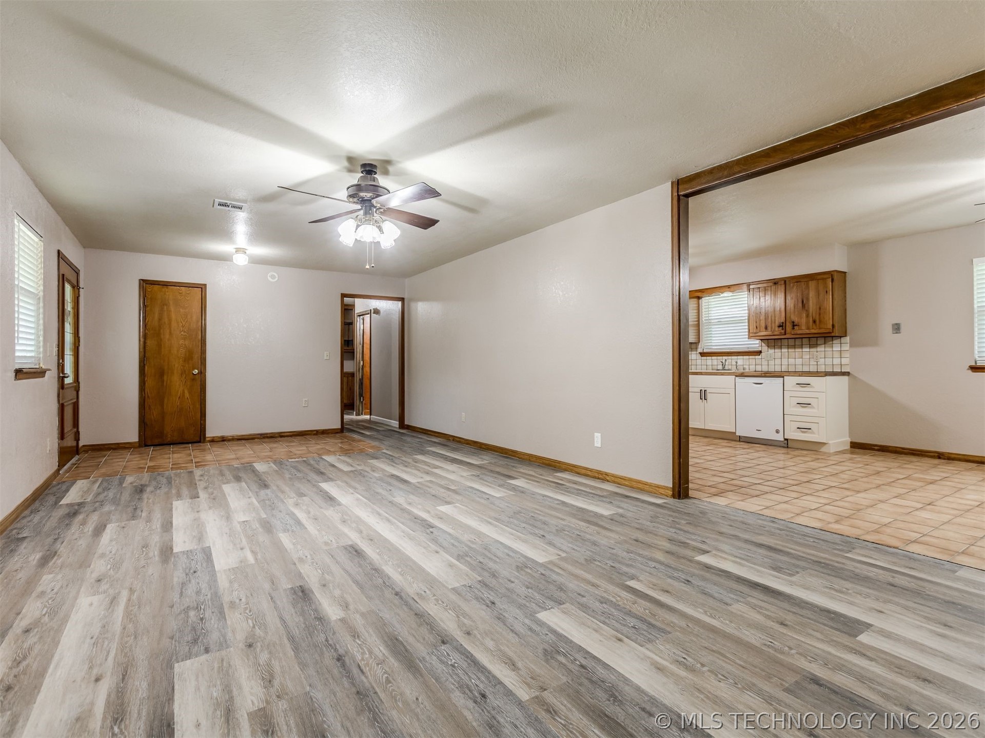 415641 E 1094 Checotah OK 74426