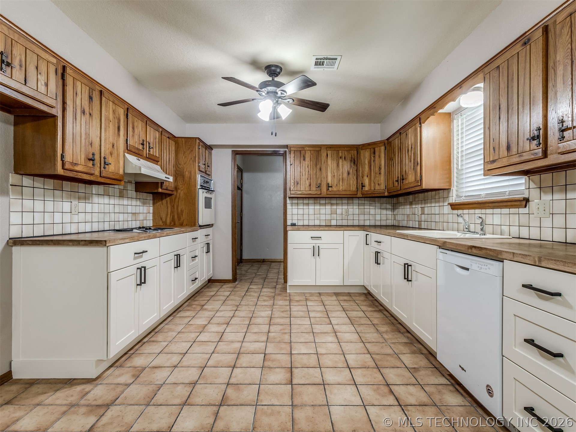 415641 E 1094 Checotah OK 74426