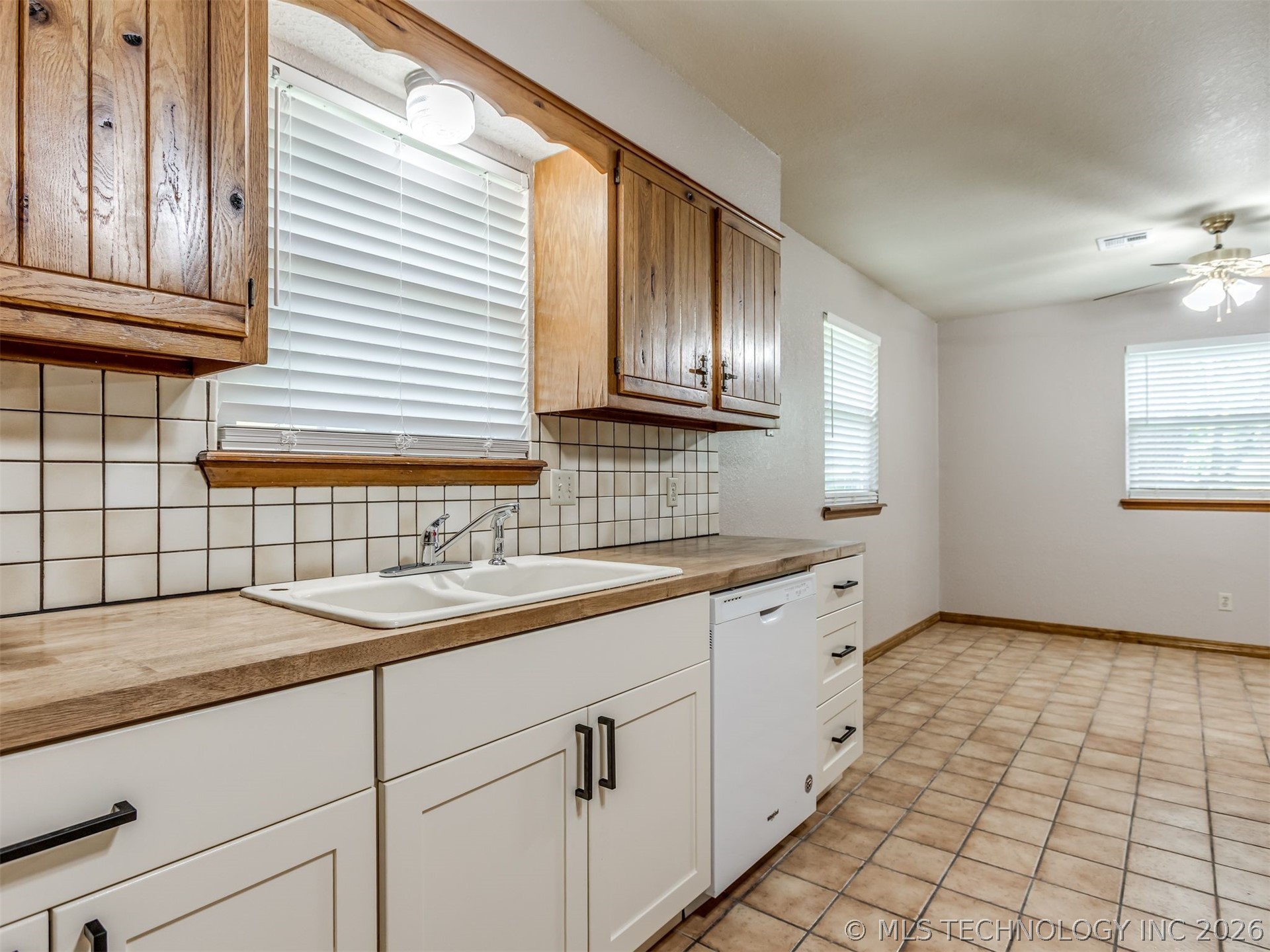 415641 E 1094 Checotah OK 74426