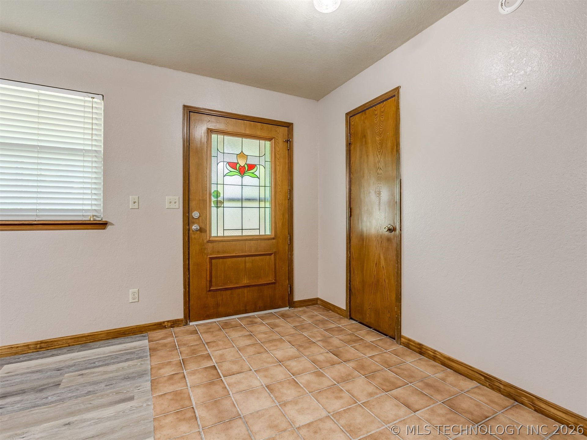 415641 E 1094 Checotah OK 74426