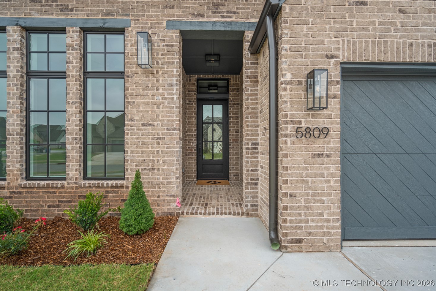 5809 E 126th Place S Tulsa OK 74008