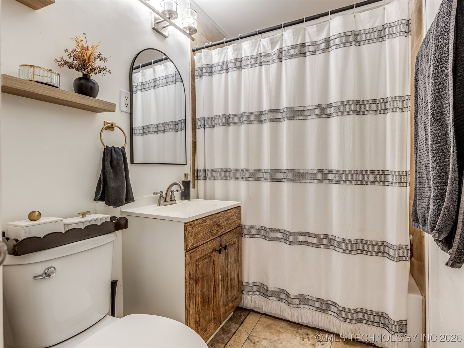 5926 E Newton Place Tulsa OK 74115