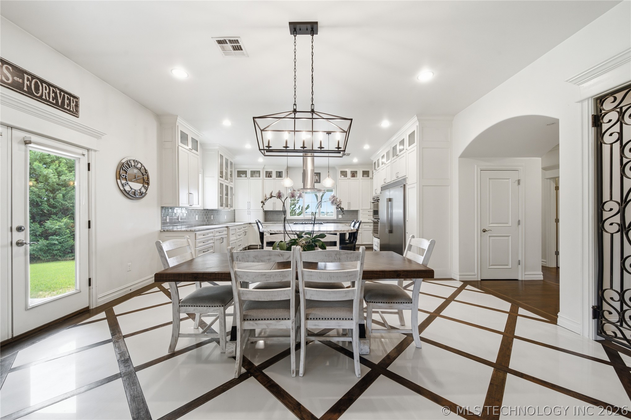 12011 S Lakewood Avenue Tulsa OK 74137