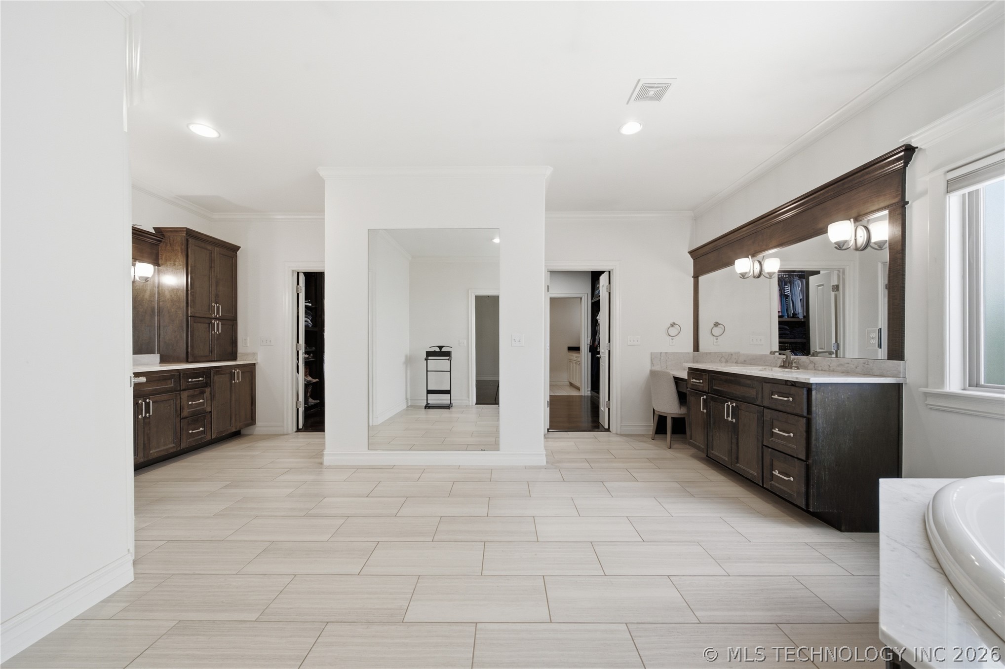 12011 S Lakewood Avenue Tulsa OK 74137