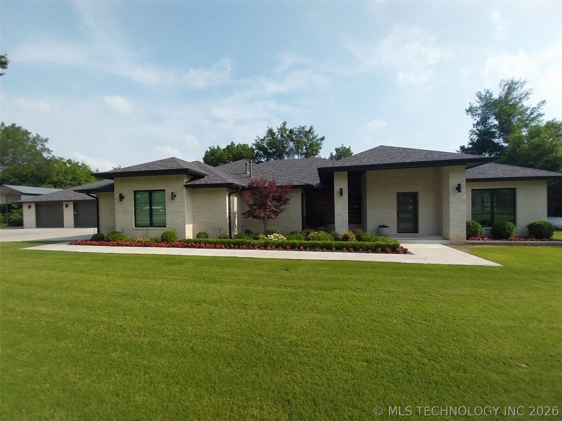 15670 E Newton Street Catoosa OK 74116