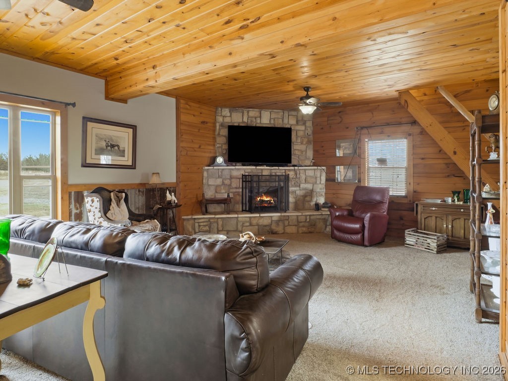 1676 W Folsom Caney OK 74533