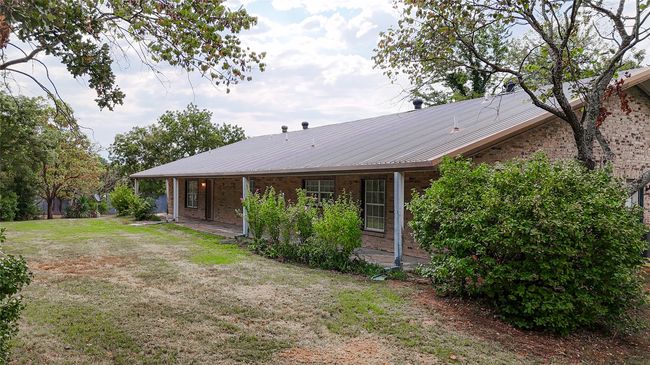 334169 E 1010 Road Harrah OK 73045