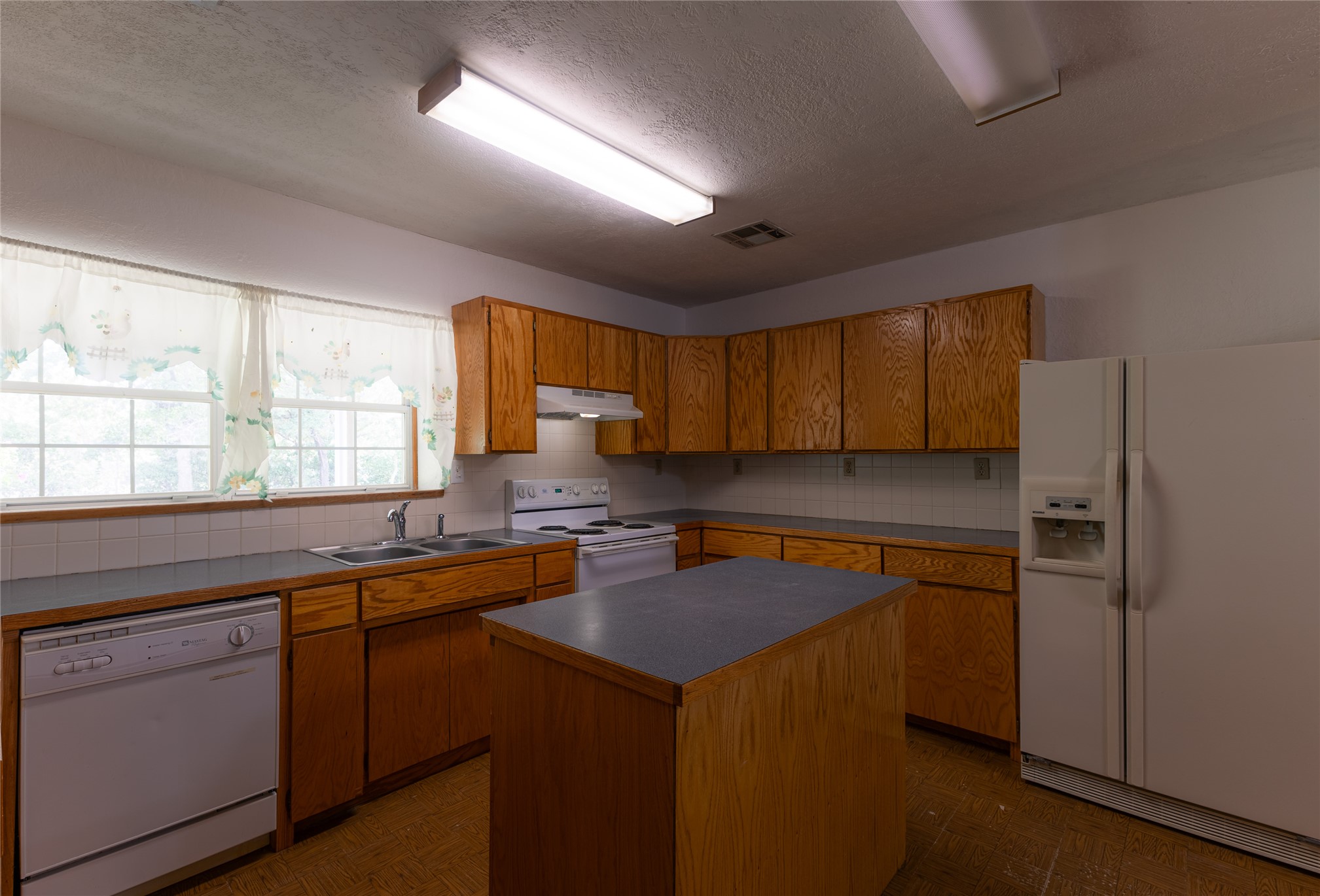 334169 E 1010 Road Harrah OK 73045