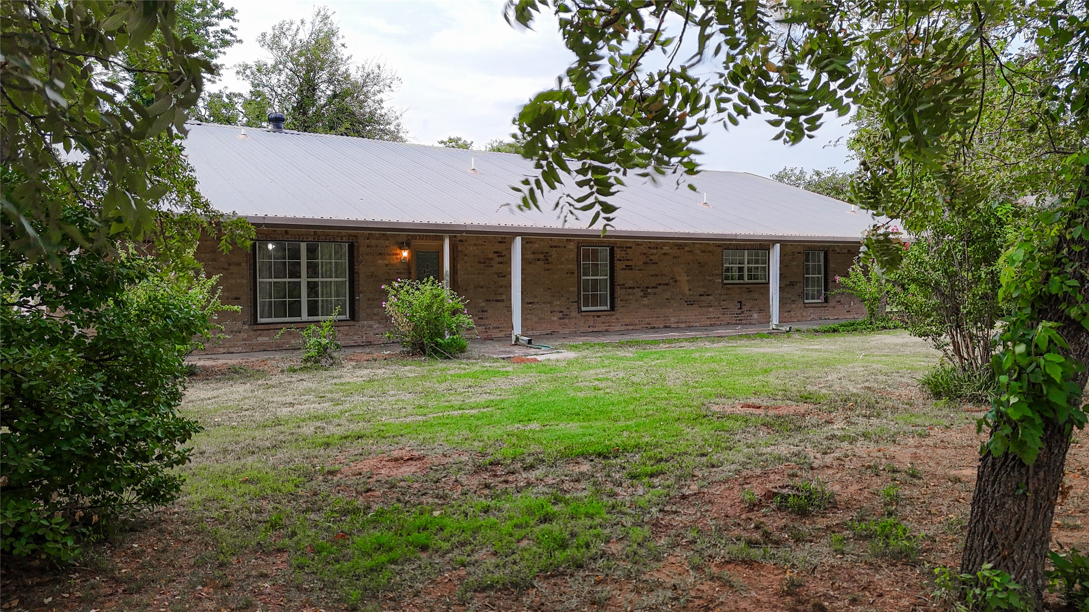 334169 E 1010 Road Harrah OK 73045