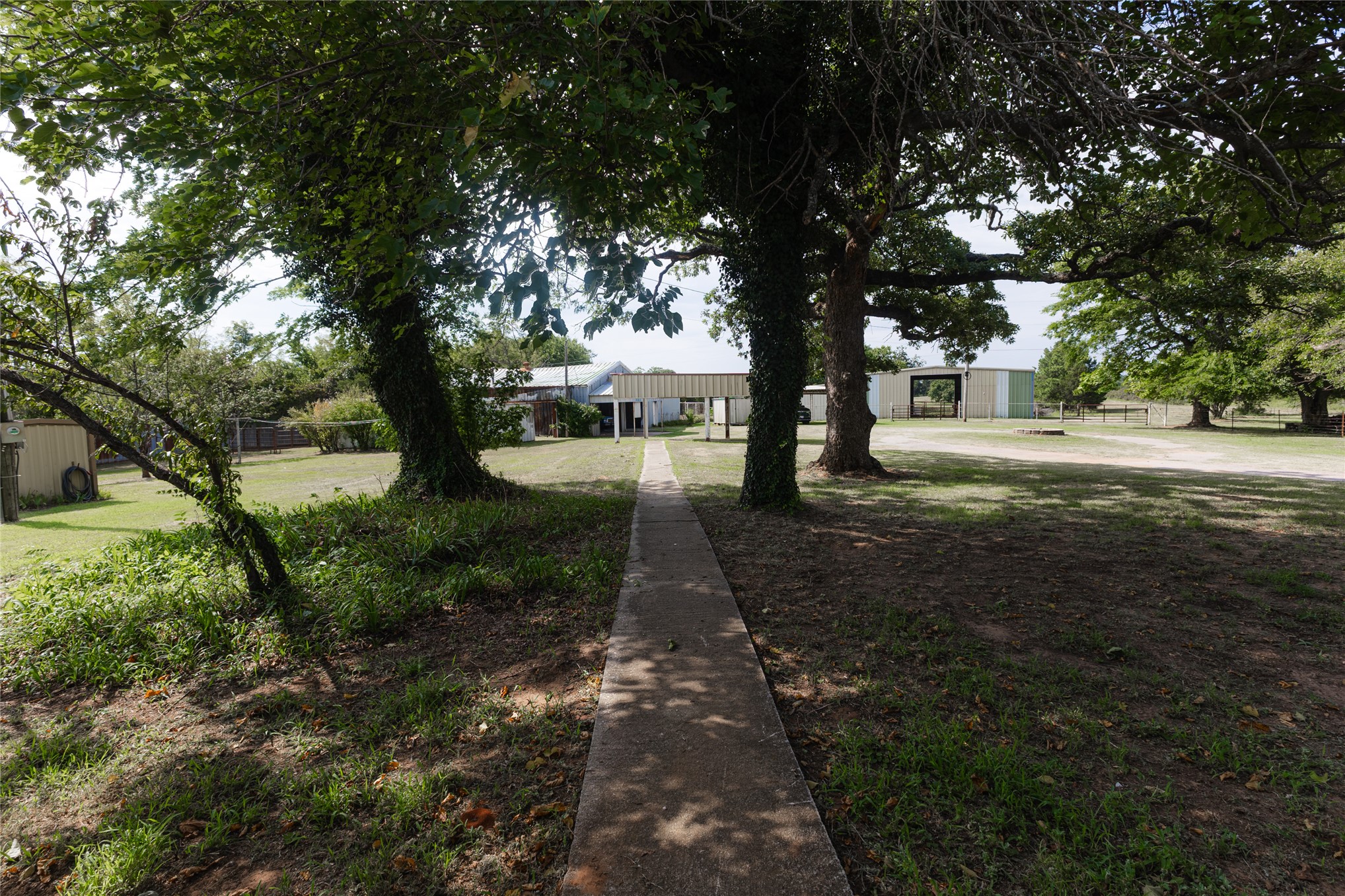 334169 E 1010 Road Harrah OK 73045
