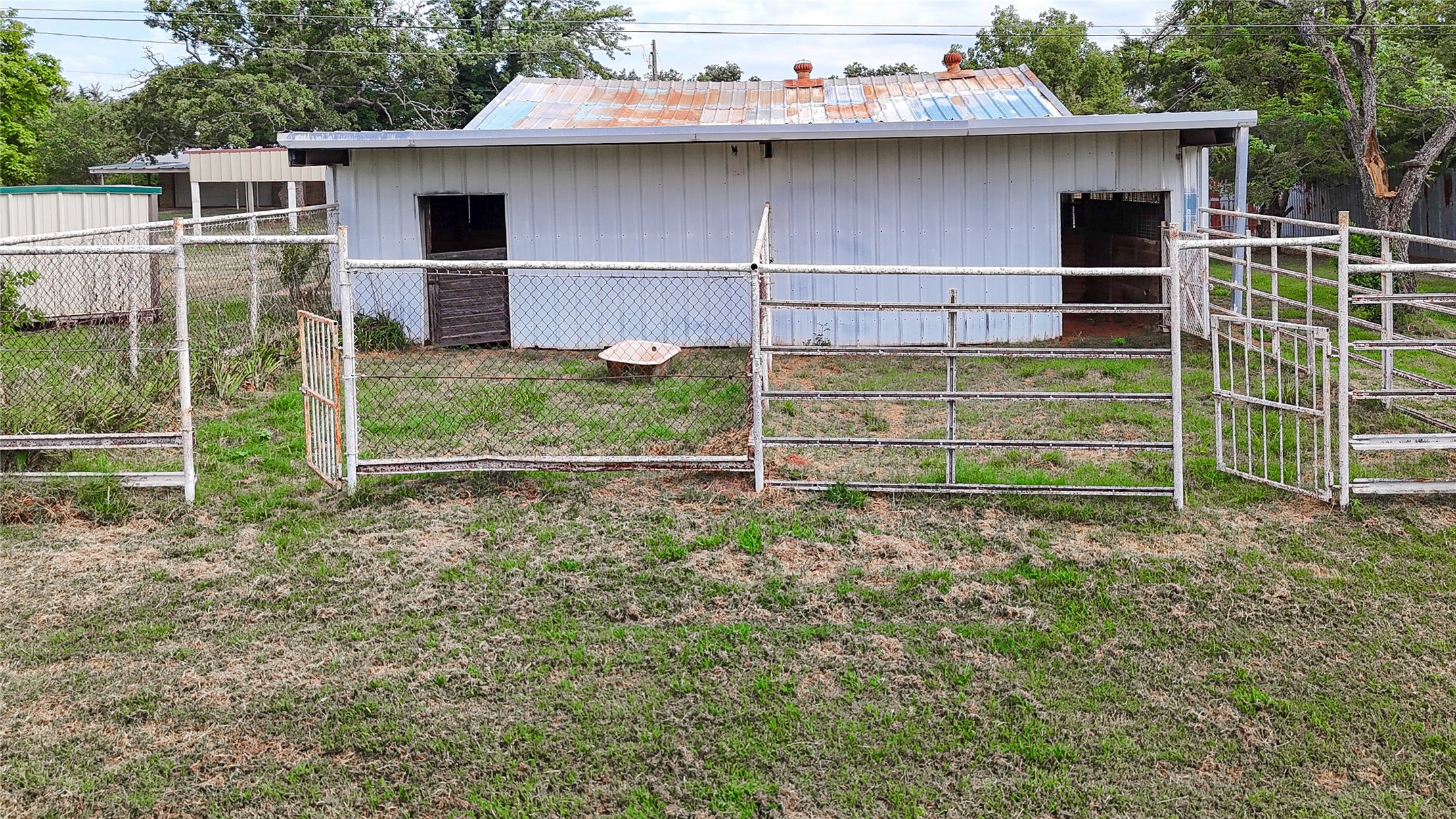 334169 E 1010 Road Harrah OK 73045