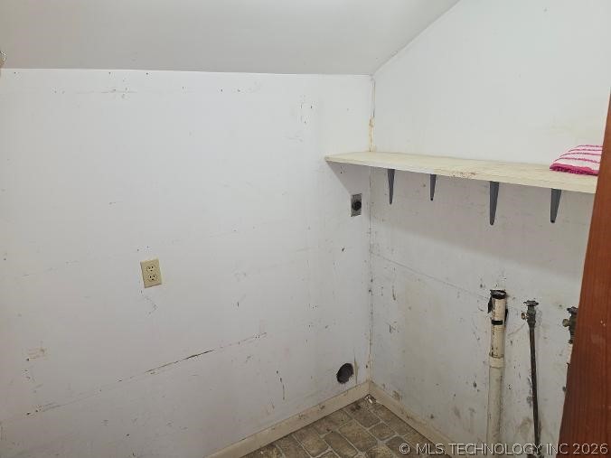 207 S 8th Street Okemah OK 74859