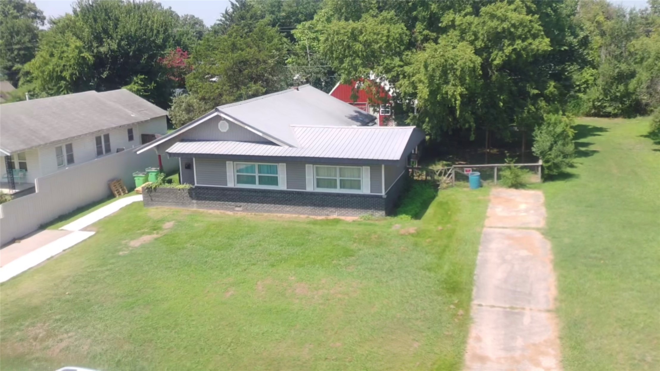 207 S 8th Street Okemah OK 74859
