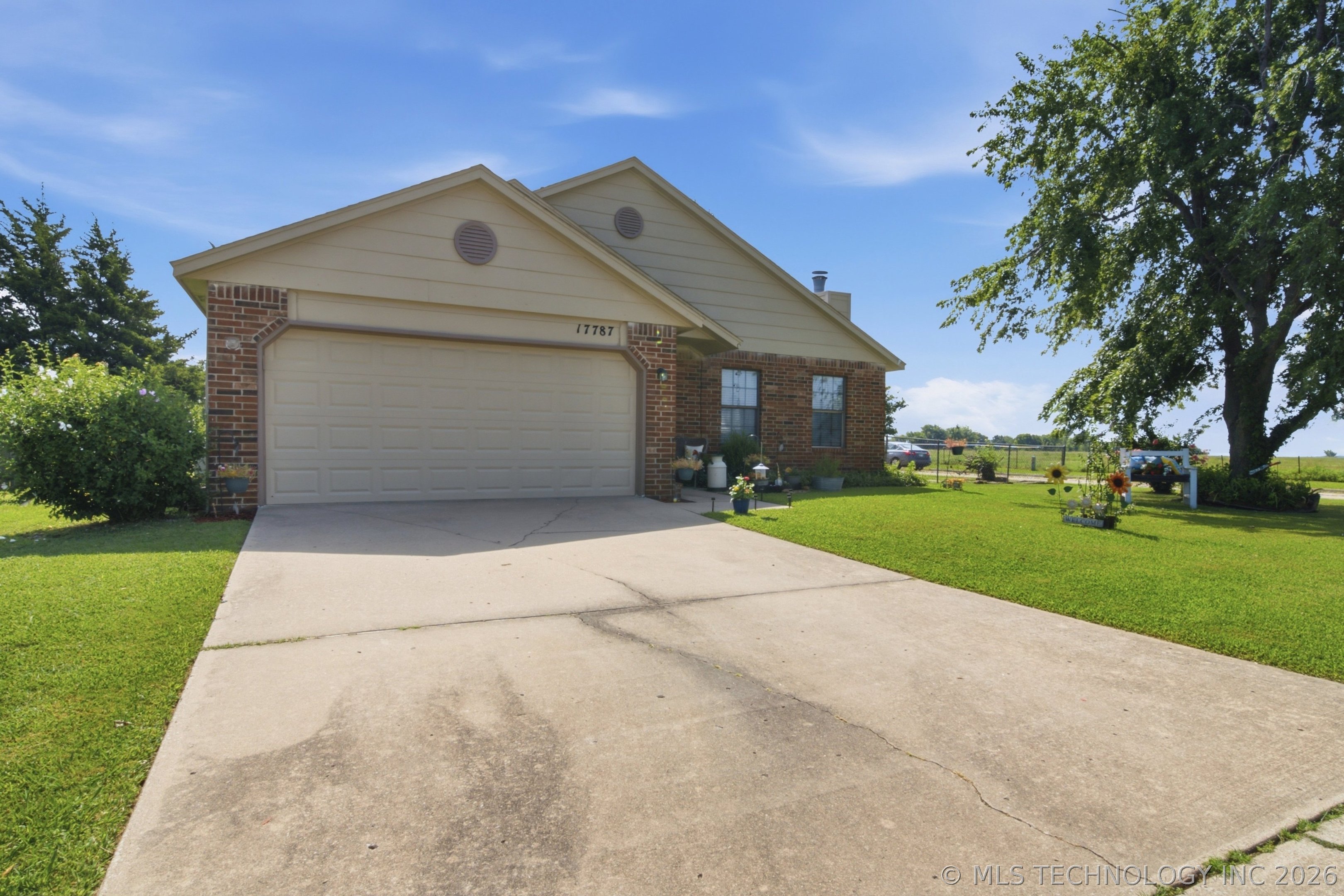 17787 S Santa Fe Street Mounds OK 74047