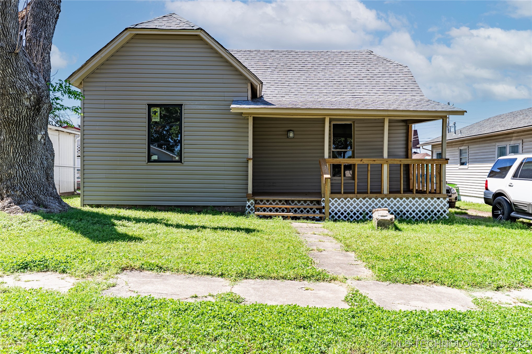 302 E 8th Avenue Bristow OK 74010