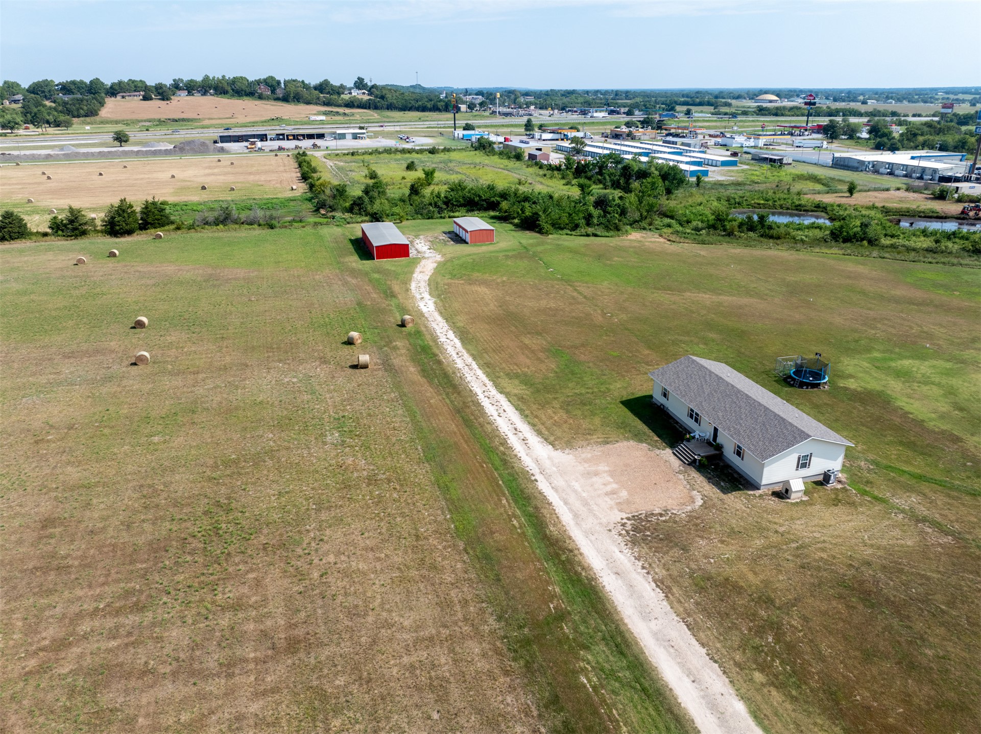 208 W Hollie Okemah OK 74859