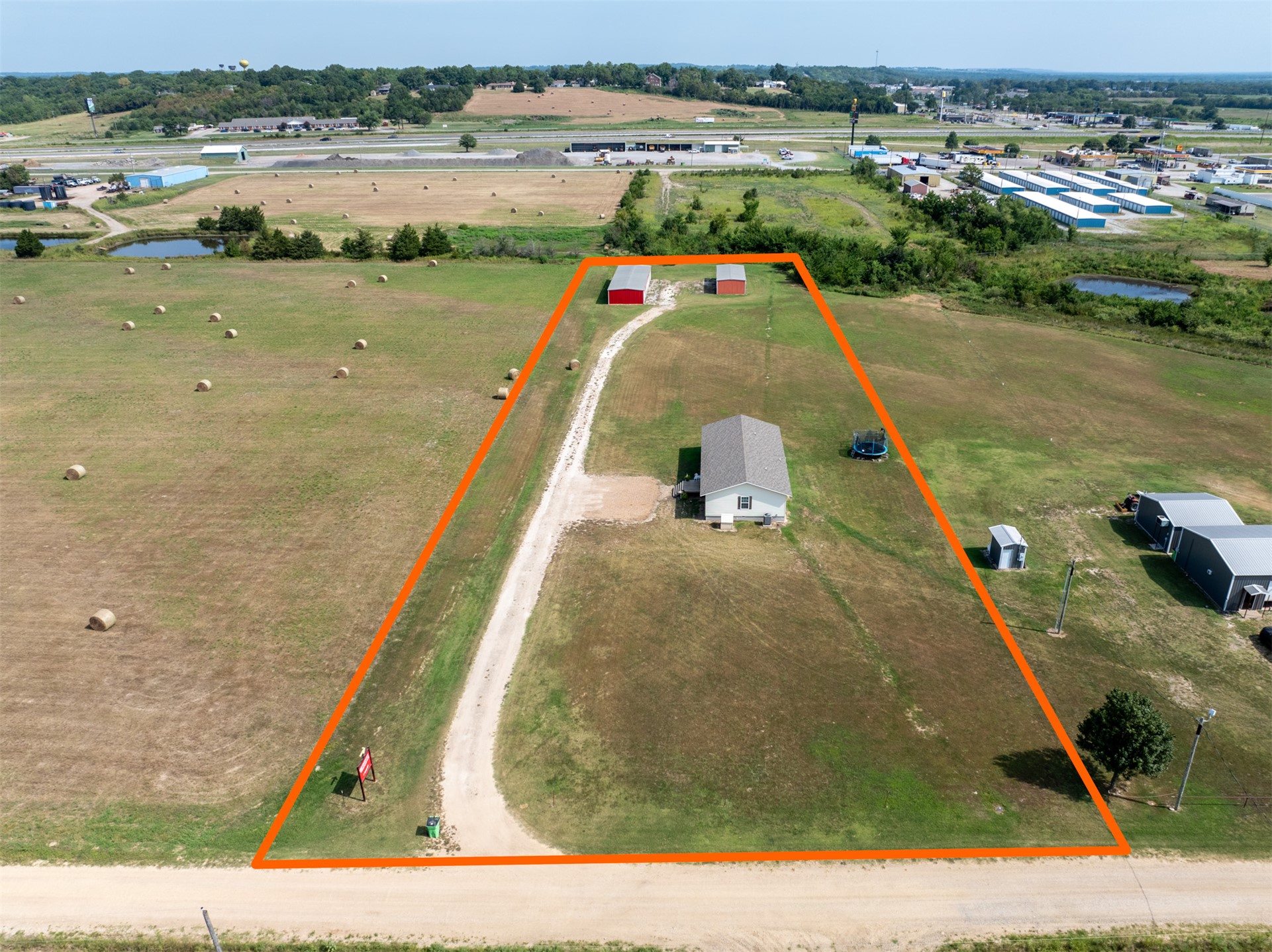 208 W Hollie Okemah OK 74859