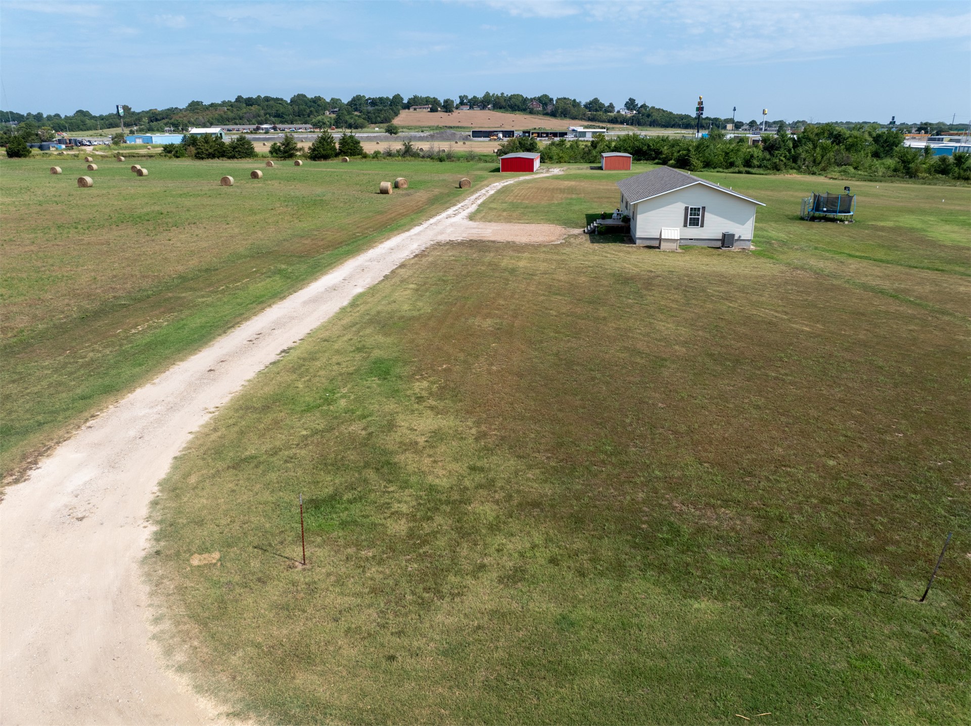 208 W Hollie Okemah OK 74859