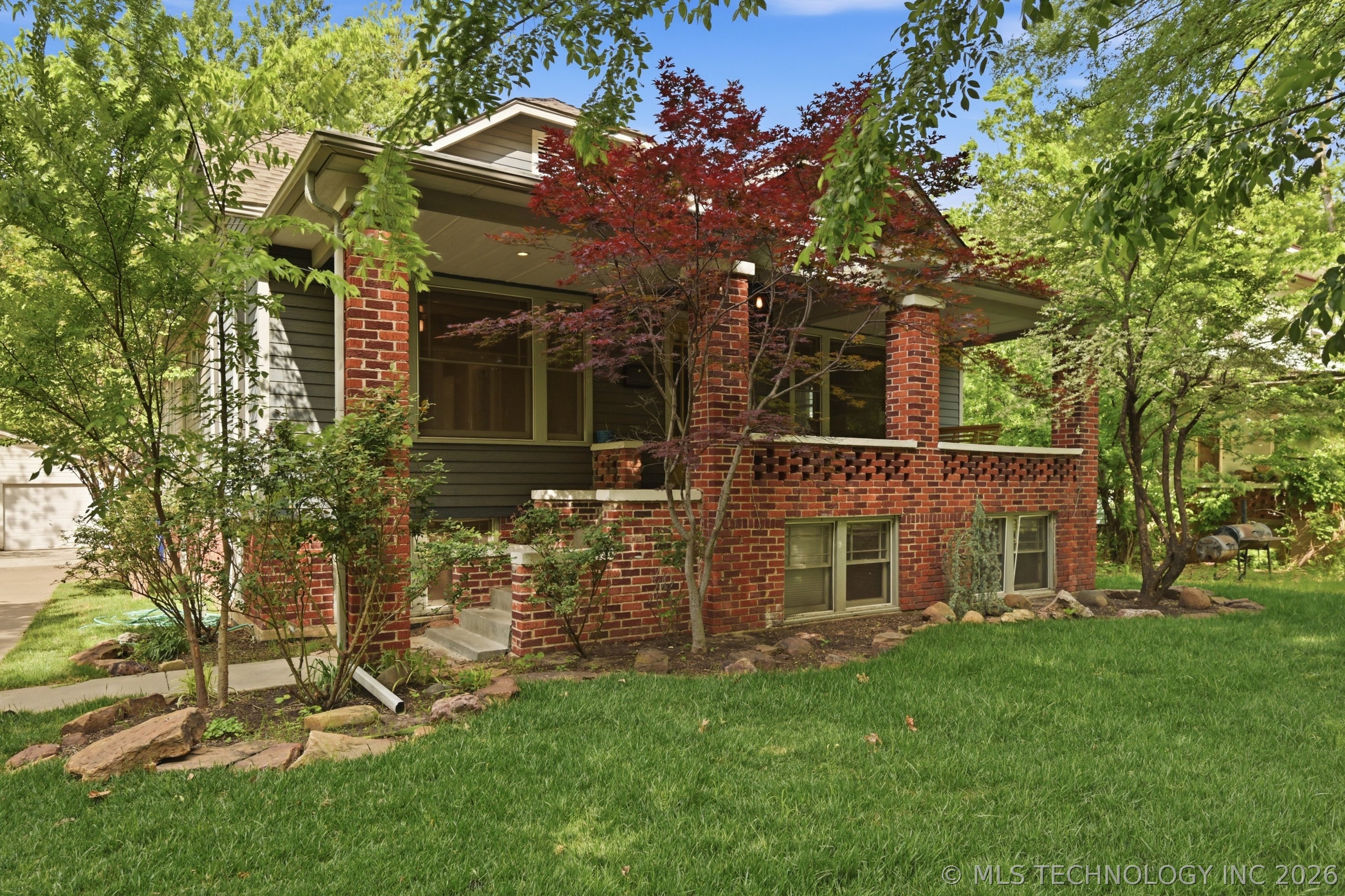 420 College Avenue Norman OK 73069