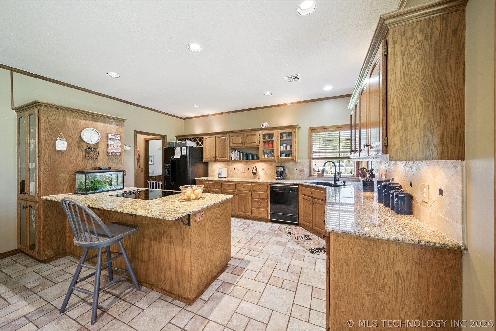 1805 NE Oakridge Drive Claremore OK 74017