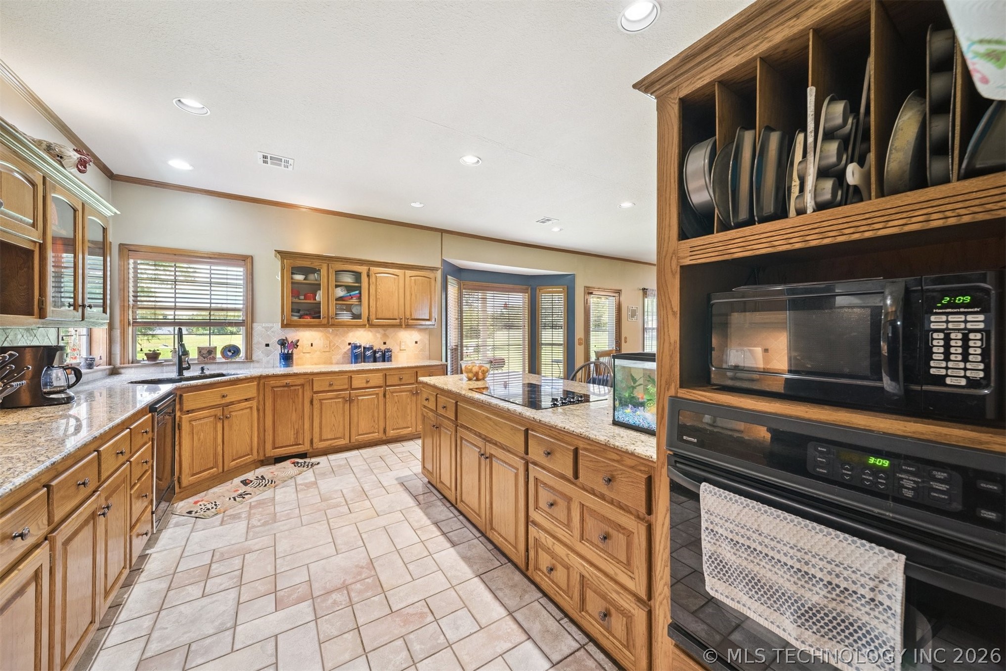 1805 NE Oakridge Drive Claremore OK 74017