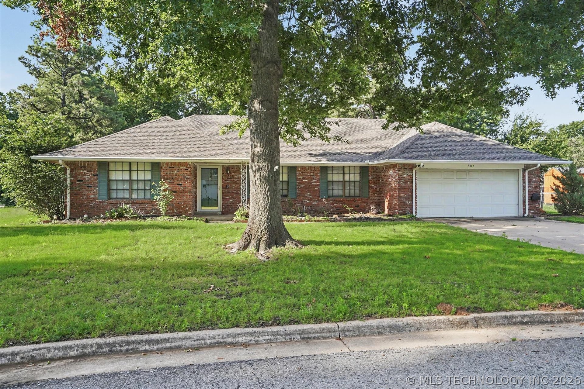 705 Magnolia Court Broken Arrow OK 74011