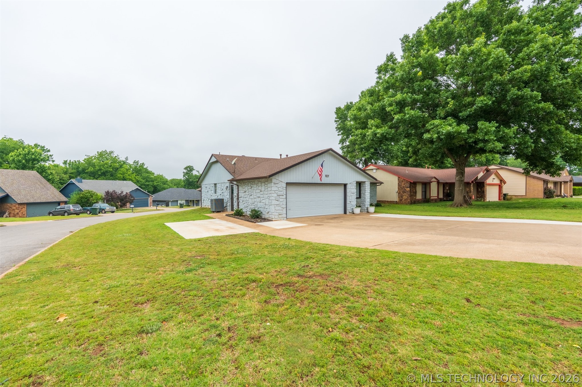 3612 S Redbud Drive Sand Springs OK 74063