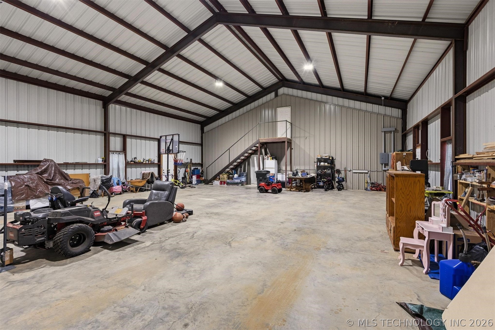 8500 S Rock Creek Street Tishomingo OK 73460