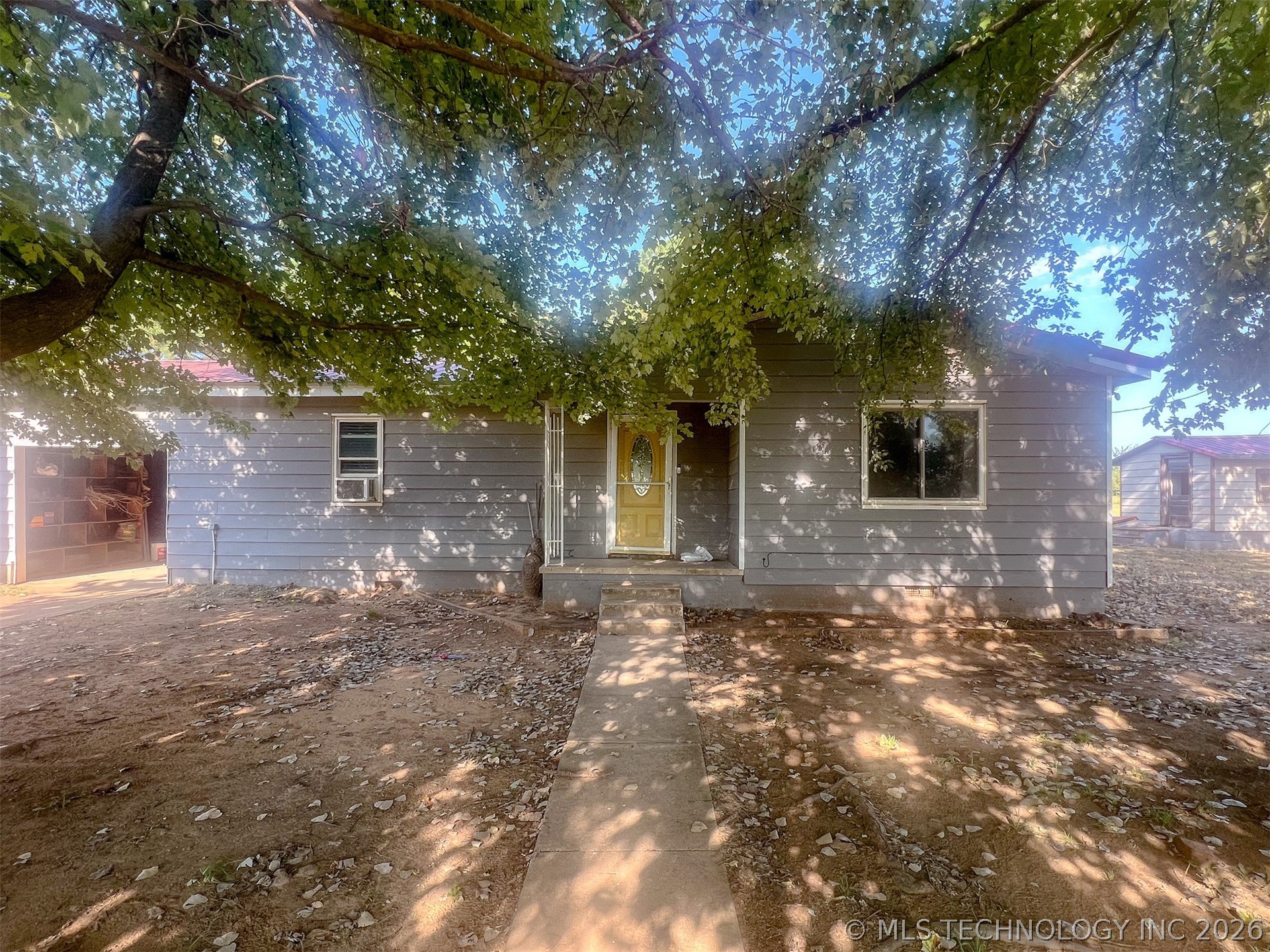 165175 N 3020 Road Foster OK 73434