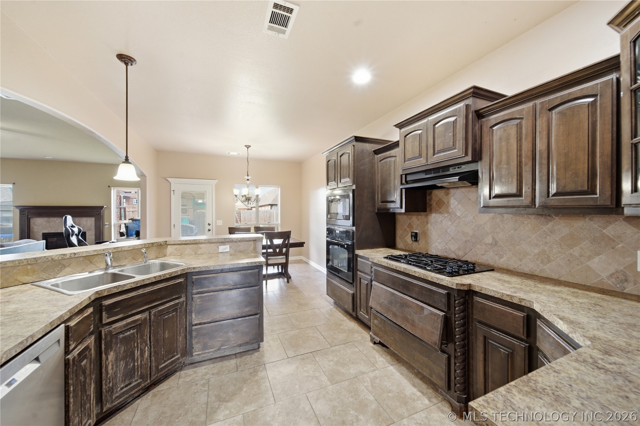 20487 E 35th Street S Broken Arrow OK 74014