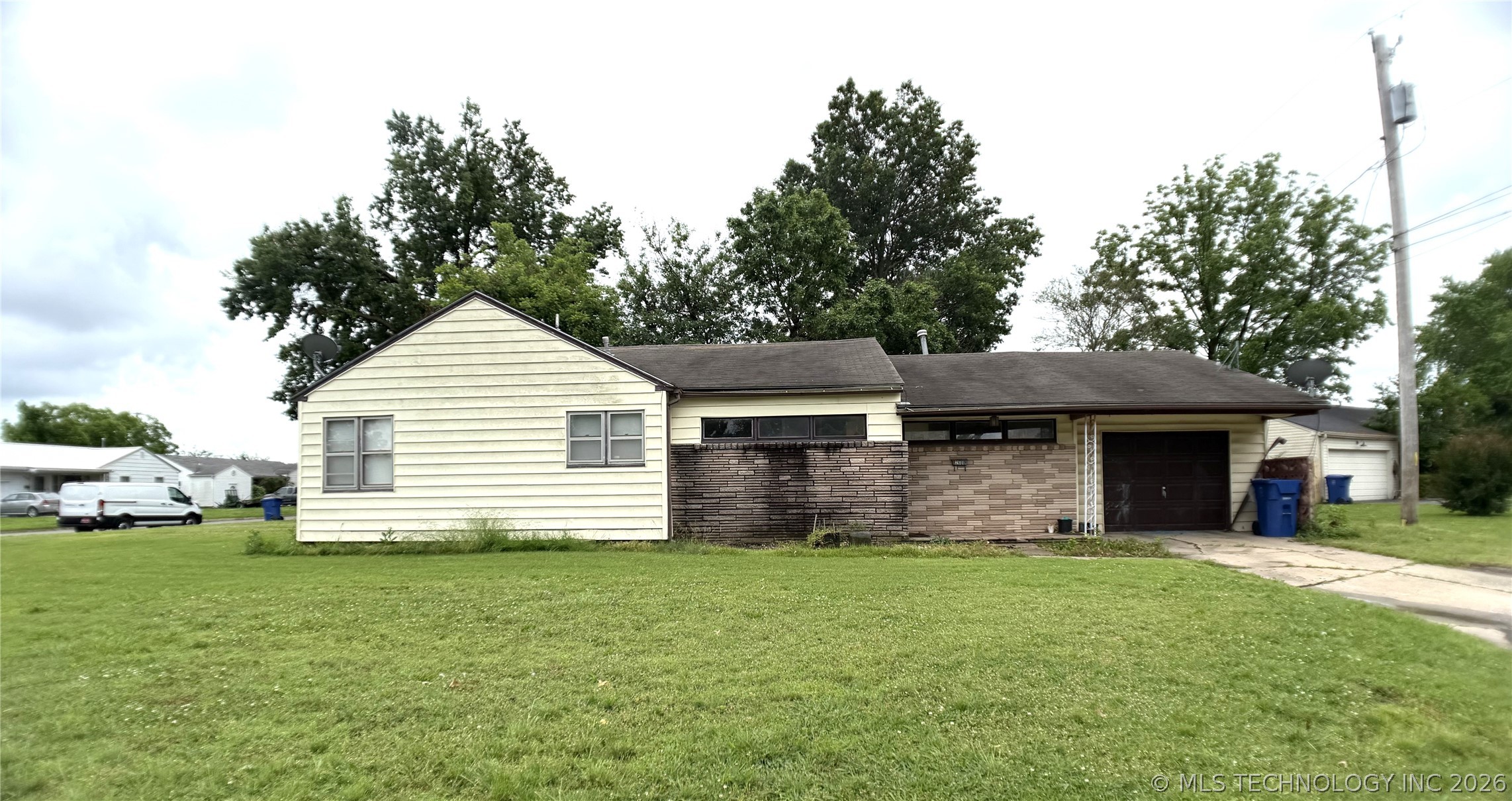 201 Circle Drive NW Miami OK 74354