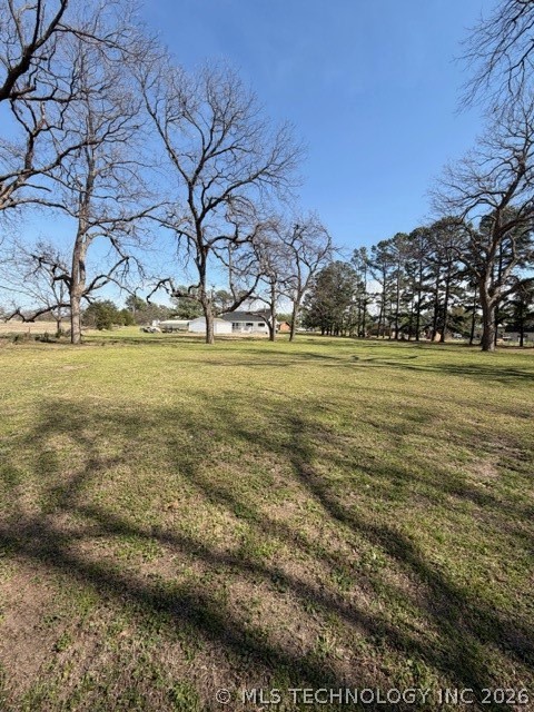 7180 Country Hollow Holdenville OK 74848