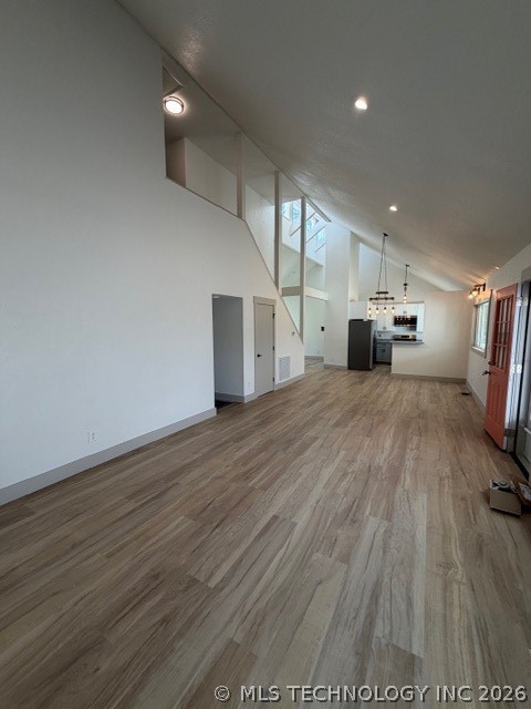 7180 Country Hollow Holdenville OK 74848