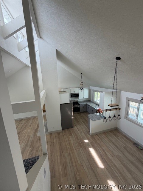 7180 Country Hollow Holdenville OK 74848