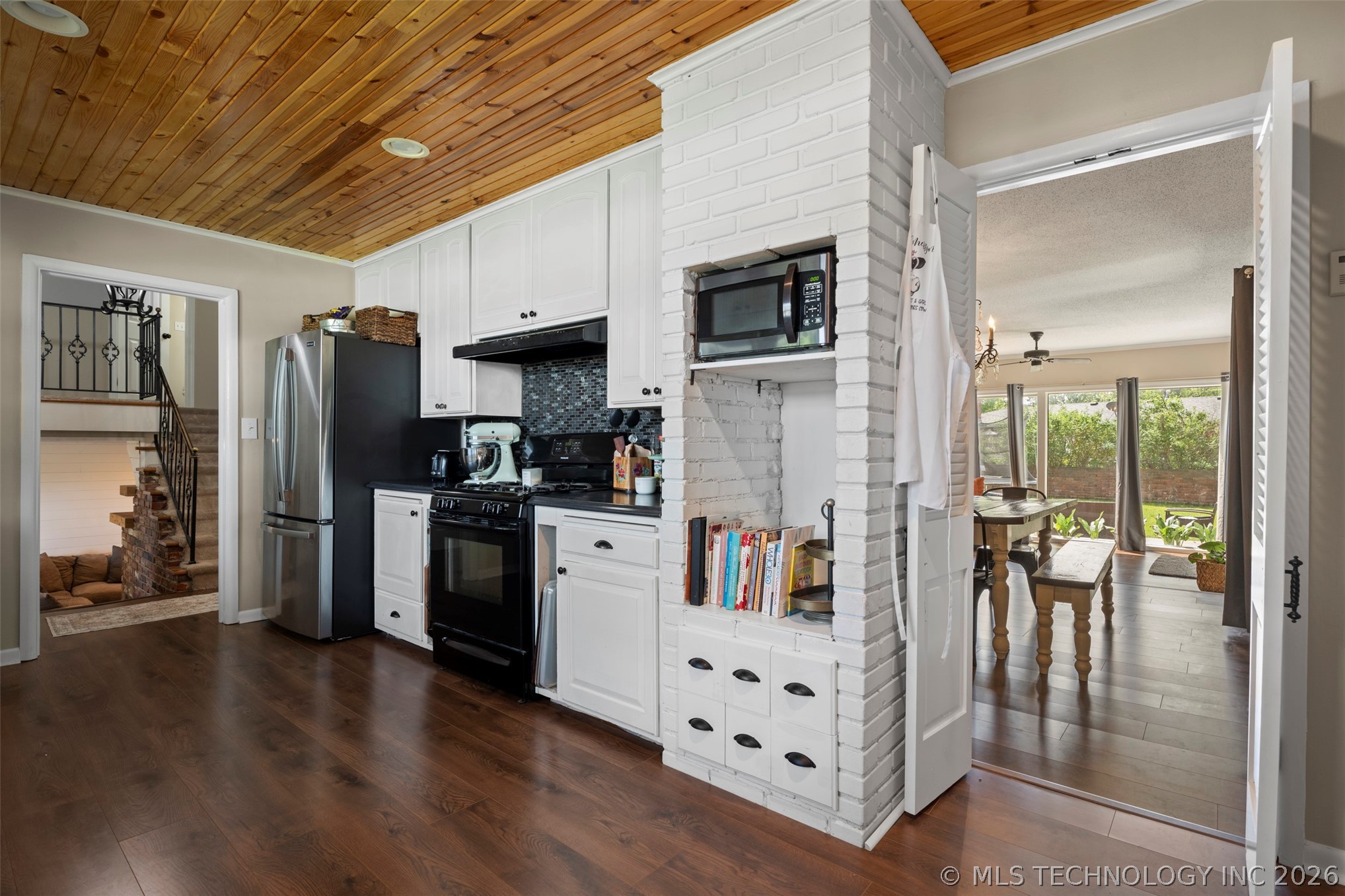 2102 Yale Avenue Miami OK 74354