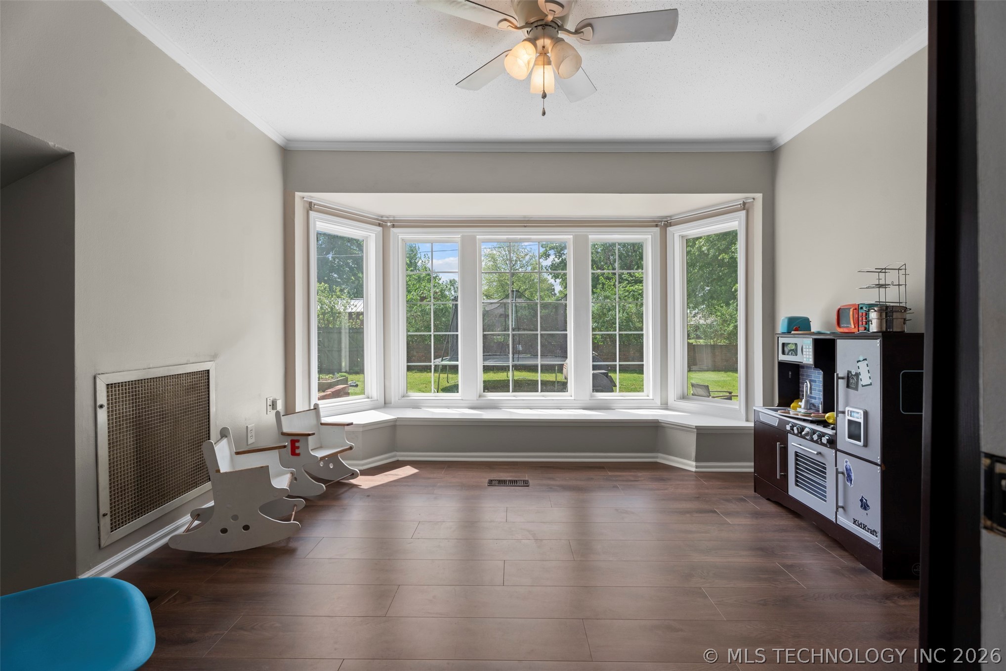 2102 Yale Avenue Miami OK 74354